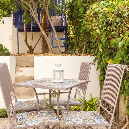 Sunny Apartment *